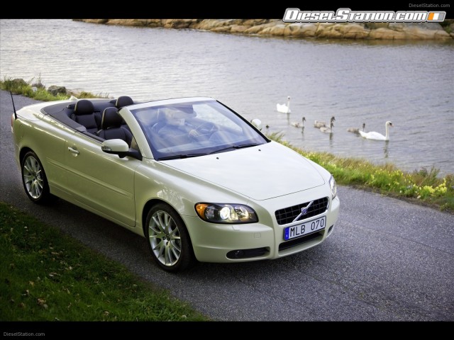Volvo C70 2009 Picture #8 Volvo C70 2009 Picture #8